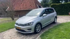 Grijs, metallic lak Gebruikt 2014 VW Golf Sportsvan Highline MPV | € 12.950 (Eerlijke prijs)