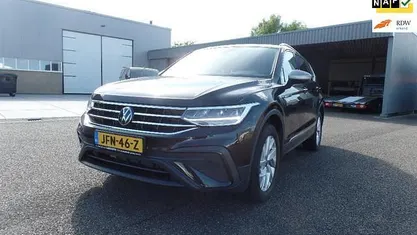 Zwart Gebruikt 2025 VW Tiguan Business SUV | € 43.951 (Super prijs)