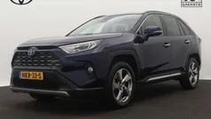 Blauw Gebruikt 2020 Toyota RAV4 Hybrid Executive SUV | € 37.945 (Eerlijke prijs)