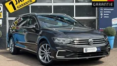 Grijs Gebruikt 2020 VW Passat Business Stationwagen | € 21.940 (Goede deal)