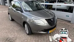 Grijs Gebruikt 2014 Lancia Ypsilon Hatchback | € 5.945 (Eerlijke prijs)
