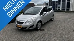 Grijs Gebruikt 2011 Opel Meriva Cosmo MPV | € 3.950 (Eerlijke prijs)