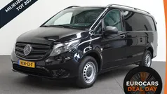 Zwart Gebruikt 2023 Mercedes Vito MPV | € 34.490 (Goede deal)