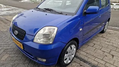 Occasion 2004 Kia Picanto Hatchback | € 899 (Eerlijke prijs)