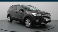 Zwart Gebruikt 2018 Ford Kuga Trend SUV | € 14.990 (Goede deal)