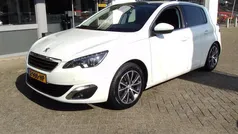 Wit Gebruikt 2014 Peugeot 308 Sedan | € 6.450 (Eerlijke prijs)