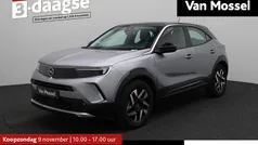 Grijs Gebruikt 2022 Opel Mokka-e Elegance SUV | € 18.900 (Eerlijke prijs)