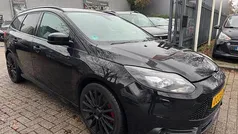 Zwart Gebruikt 2013 Ford Focus ST Stationwagen | € 11.699 (Goede deal)