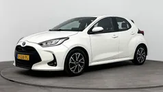 Wit Gebruikt 2022 Toyota Yaris Hybrid Hatchback | € 19.750 (Eerlijke prijs)