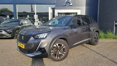 Grijs Gebruikt 2021 Peugeot 2008 GT SUV | € 21.440 (Eerlijke prijs)