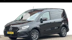 Zwart Gebruikt 2023 Mercedes Citan 110 Van | € 19.950 (Eerlijke prijs)