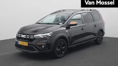 Gebruikt 2024 Dacia Jogger Extreme MPV | € 24.425 (Eerlijke prijs)