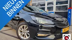Zwart Gebruikt 2022 Opel Astra Elegance Stationwagen | € 17.345 (Eerlijke prijs)
