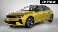 Geel Gebruikt 2025 Opel Astra Ultimate Hatchback | € 35.840 (Eerlijke prijs)