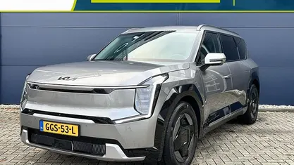 Grijs Gebruikt 2024 Kia EV9 Launch Edition SUV | € 61.085 (Eerlijke prijs)