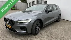 Grijs Gebruikt 2021 Volvo V60 R-Design Stationwagen | € 30.995 (Eerlijke prijs)