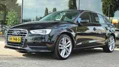 Zwart Gebruikt 2016 Audi A3 Sportback Attraction Hatchback | € 12.900 (Goede deal)