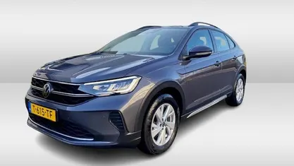 Grijs Occasion 2023 VW Taigo Life SUV | € 20.450 (Eerlijke prijs)