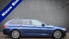Blauw Gebruikt 2018 BMW 530 Executive Stationwagen | € 26.950 (Goede deal)