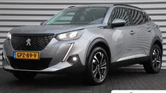 Grijs Gebruikt 2021 Peugeot 2008 Allure SUV | € 17.395 (Eerlijke prijs)