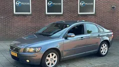 Grijs Gebruikt 2006 Volvo S40 Sedan | € 2.499 (Goede deal)
