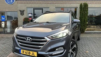 Grijs Gebruikt 2017 Hyundai Tucson SUV | € 19.500 (Eerlijke prijs)