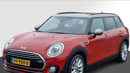 Rood Gebruikt 2016 Mini Cooper Clubman Business Stationwagen | € 14.945 (Eerlijke prijs)