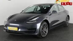 Grijs Gebruikt 2020 Tesla Model 3 Sedan | € 19.750 (Super prijs)