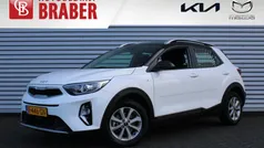 Wit Gebruikt 2022 Kia Stonic SUV | € 19.928 (Eerlijke prijs)