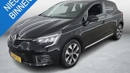 Occasion 2023 Renault Clio V Evolution Hatchback | € 14.700 (Goede deal)