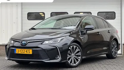 Gebruikt 2020 Toyota Corolla Sedan | € 21.900 (Eerlijke prijs)