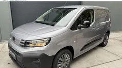 Grijs Nieuw 2024 Peugeot Partner S MPV | € 22.739 (Eerlijke prijs)