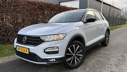 Gebruikt 2018 VW T-Roc Style SUV | € 12.950 (Eerlijke prijs)