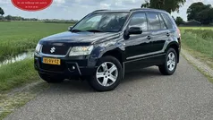 Zwart Gebruikt 2005 Suzuki Grand Vitara SUV | € 4.950 (Eerlijke prijs)