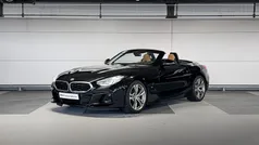 Zwart Gebruikt 2023 BMW Z4 Executive Cabriolet | € 52.500 (Eerlijke prijs)
