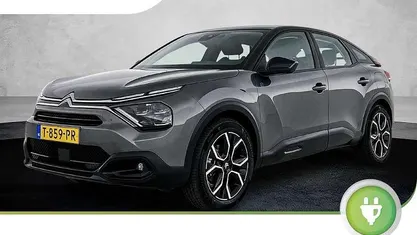 Grijs Gebruikt 2023 Citroën e-C4 Feel SUV | € 18.200 (Eerlijke prijs)