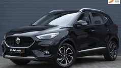 Zwart Gebruikt 2023 MG ZS Sedan | € 17.450 (Eerlijke prijs)