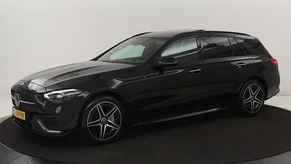 Occasion Mercedes C300 AMG line 313 PK (230 kW) 2022 Zwart Stationwagen