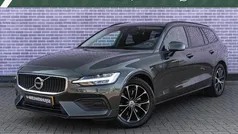 Gebruikt 2021 Volvo V60 Momentum Stationwagen | € 27.499 (Super prijs)