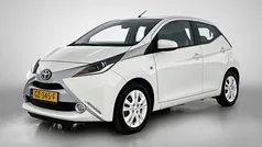 Gebruikt 2015 Toyota Aygo X-pure Hatchback | € 9.950 (Eerlijke prijs)