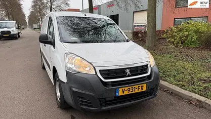 Gebruikt 2017 Peugeot Partner MPV | € 4.400 (Super prijs)