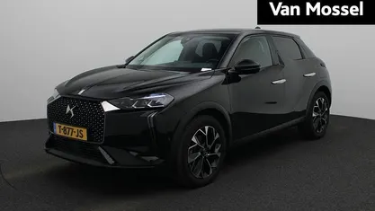 Zwart Gebruikt 2023 DS Automobiles DS3 Crossback E-Tense Rivoli SUV | € 22.444 (Eerlijke prijs)