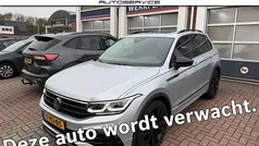 Grijs Gebruikt 2022 VW Tiguan R-line SUV | € 43.949 (Eerlijke prijs)