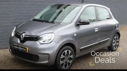 Grijs Occasion 2022 Renault Twingo LIMITED Hatchback | € 10.660 (Eerlijke prijs)