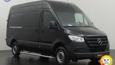 Zwart Gebruikt 2023 Mercedes Sprinter Van | € 36.800 (Eerlijke prijs)