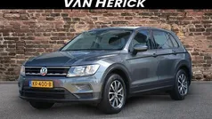 Grijs, metallic lak Gebruikt 2016 VW Tiguan Comfortline SUV | € 17.945 (Eerlijke prijs)