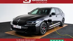 Grijs Gebruikt 2021 BMW 530e Executive Stationwagen | € 31.950 (Eerlijke prijs)