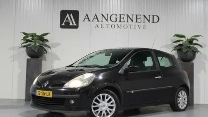 Occasion Renault Clio II Authentique 98 PK (72 kW) 2006 Hatchback