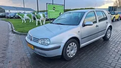 Grijs Gebruikt 2002 VW Golf IV Comfortline Hatchback | € 1.799 (Eerlijke prijs)