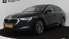 Gebruikt 2020 Skoda Octavia First Edition Stationwagen | € 21.945 (Eerlijke prijs)